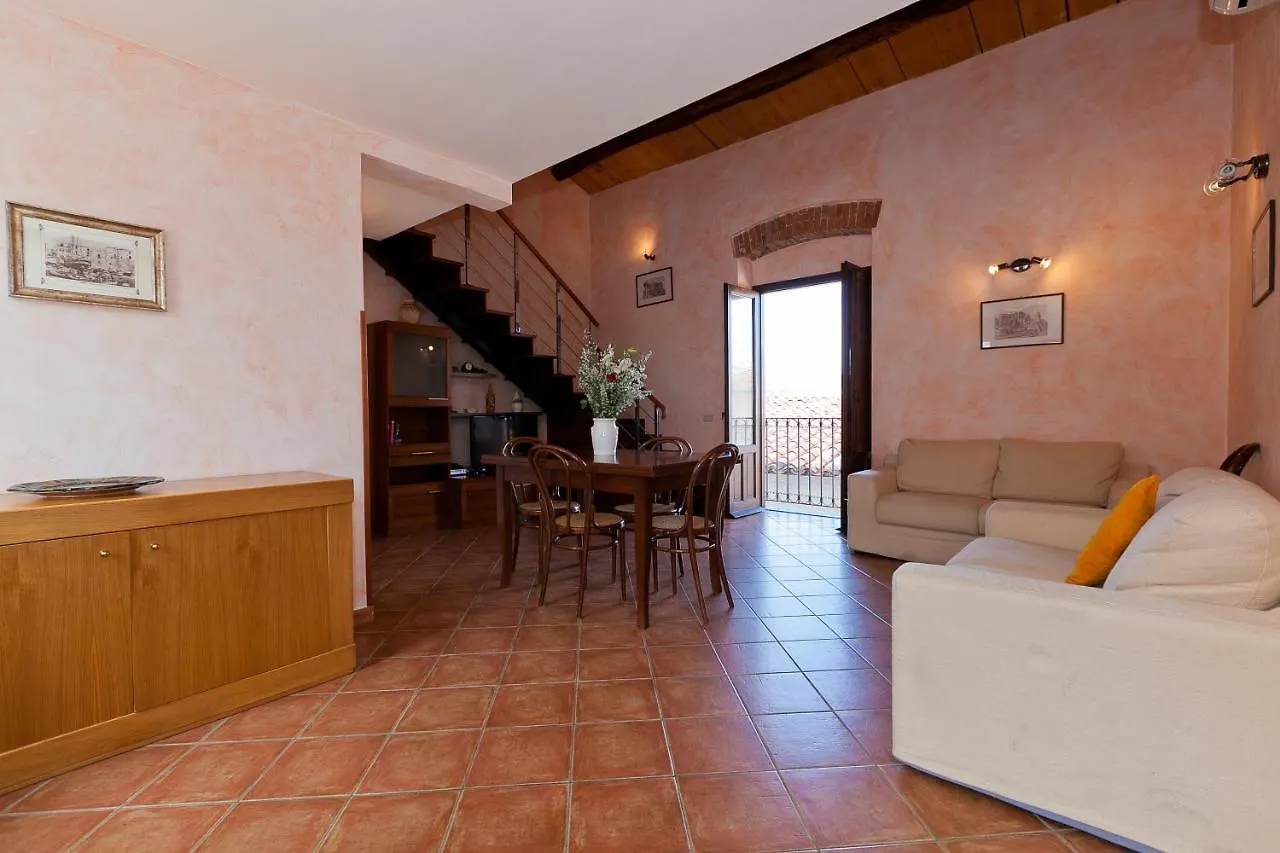 Terrazza Del Centro Apartment Cefalu